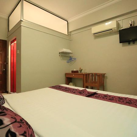 Myit Sone Hotel Mandalay Exterior photo