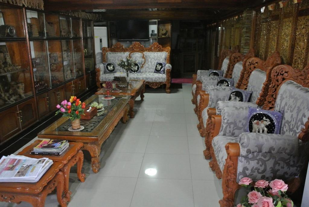 Myit Sone Hotel Mandalay Exterior photo