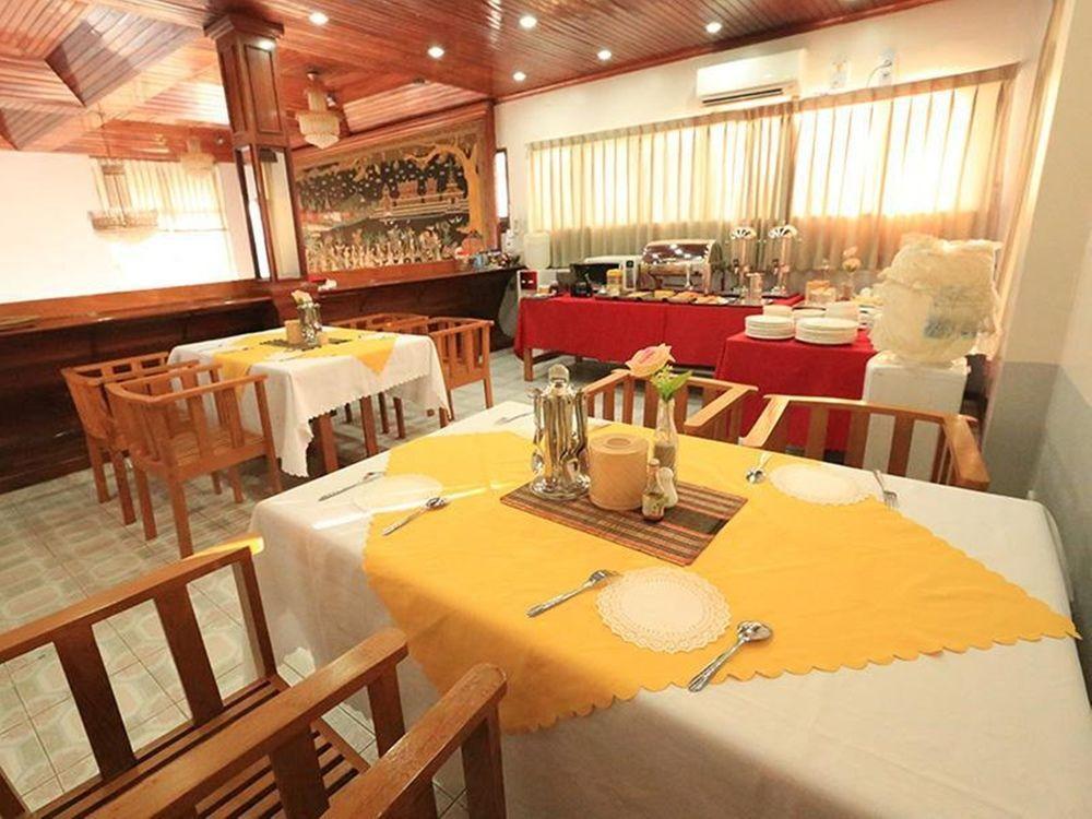 Myit Sone Hotel Mandalay Exterior photo