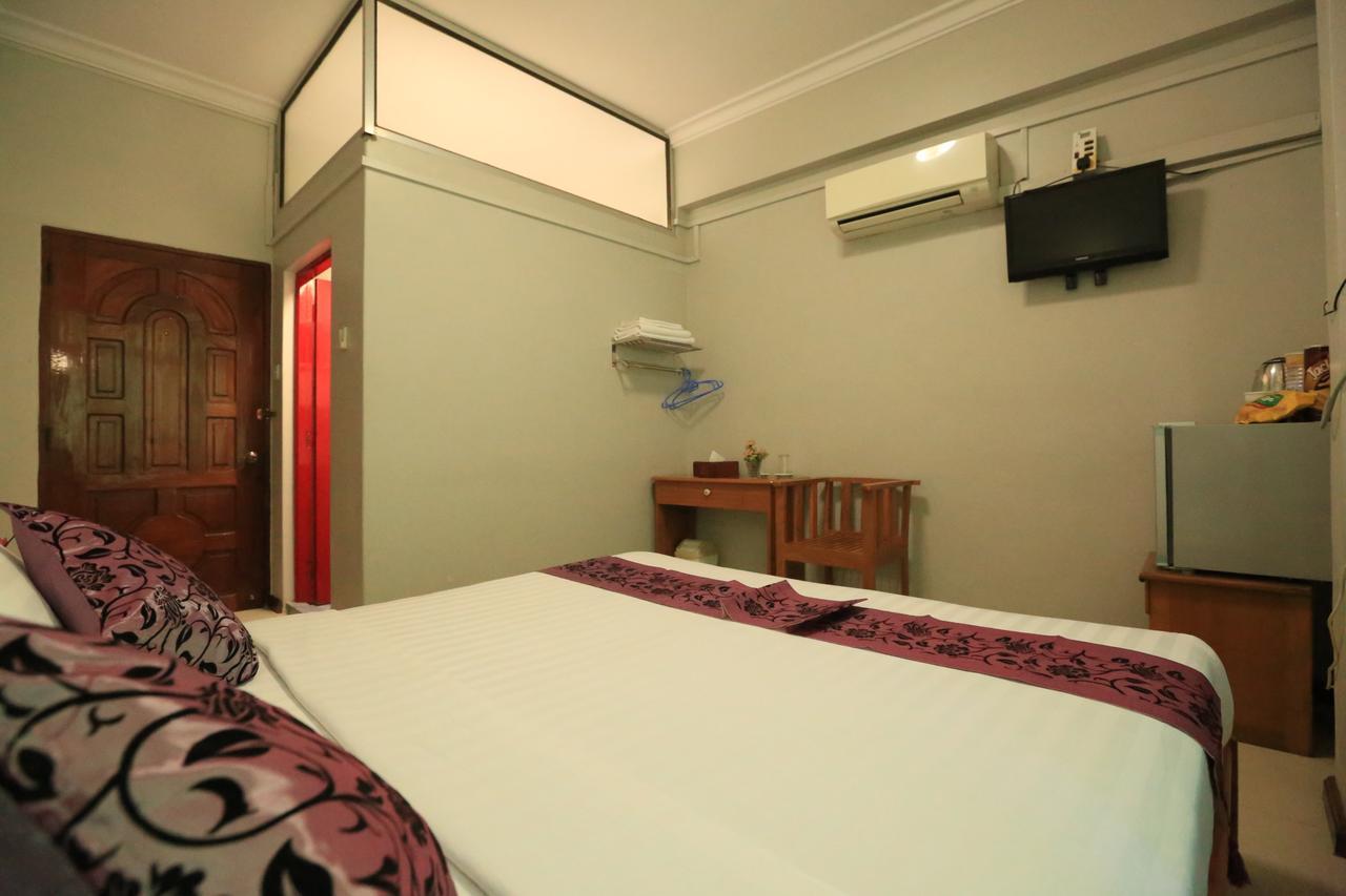 Myit Sone Hotel Mandalay Exterior photo